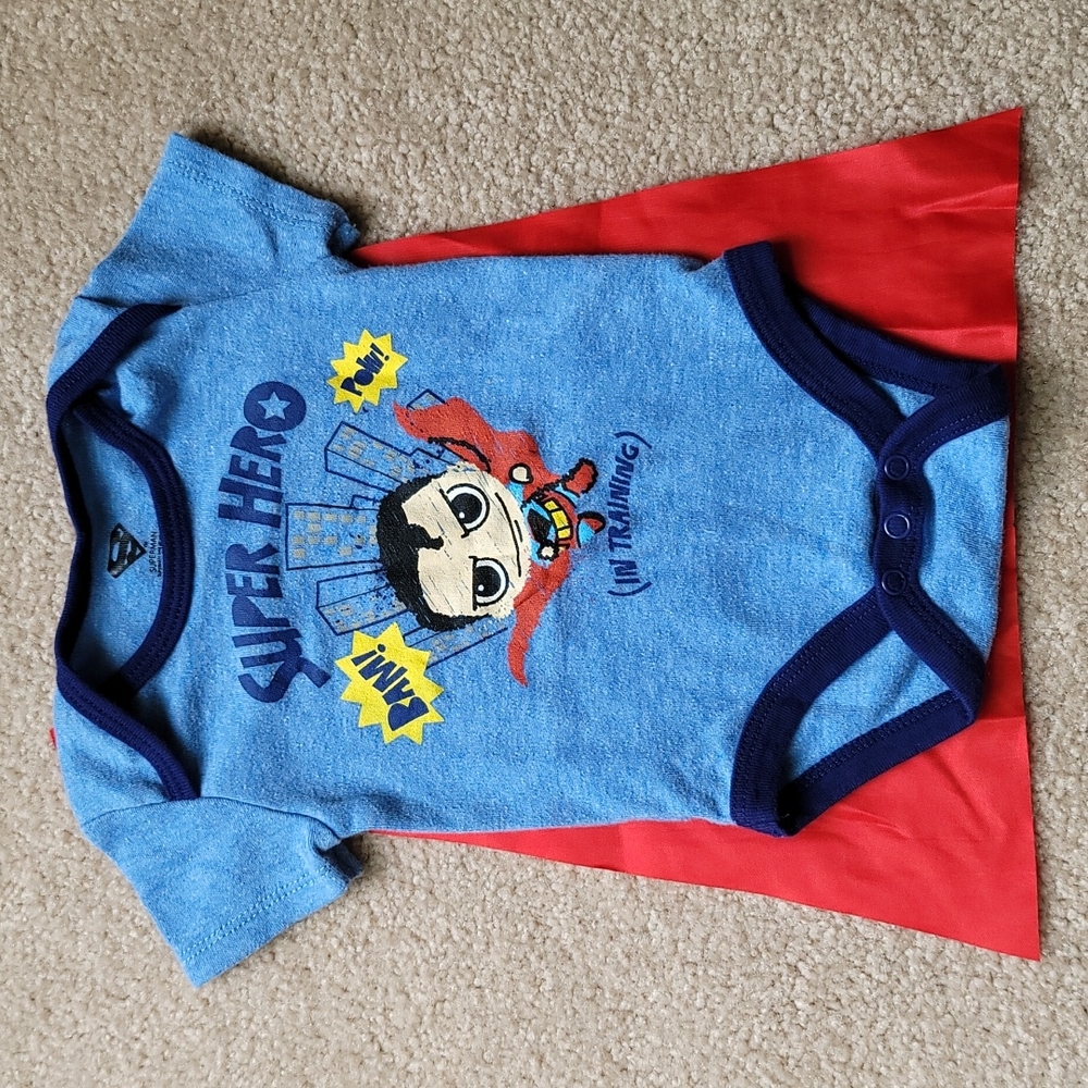 Baby boy Superman super hero onesie with detachable cape, 3-6 months